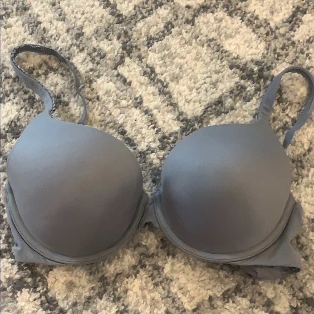 Victoria’s Secret pushup bra 34D